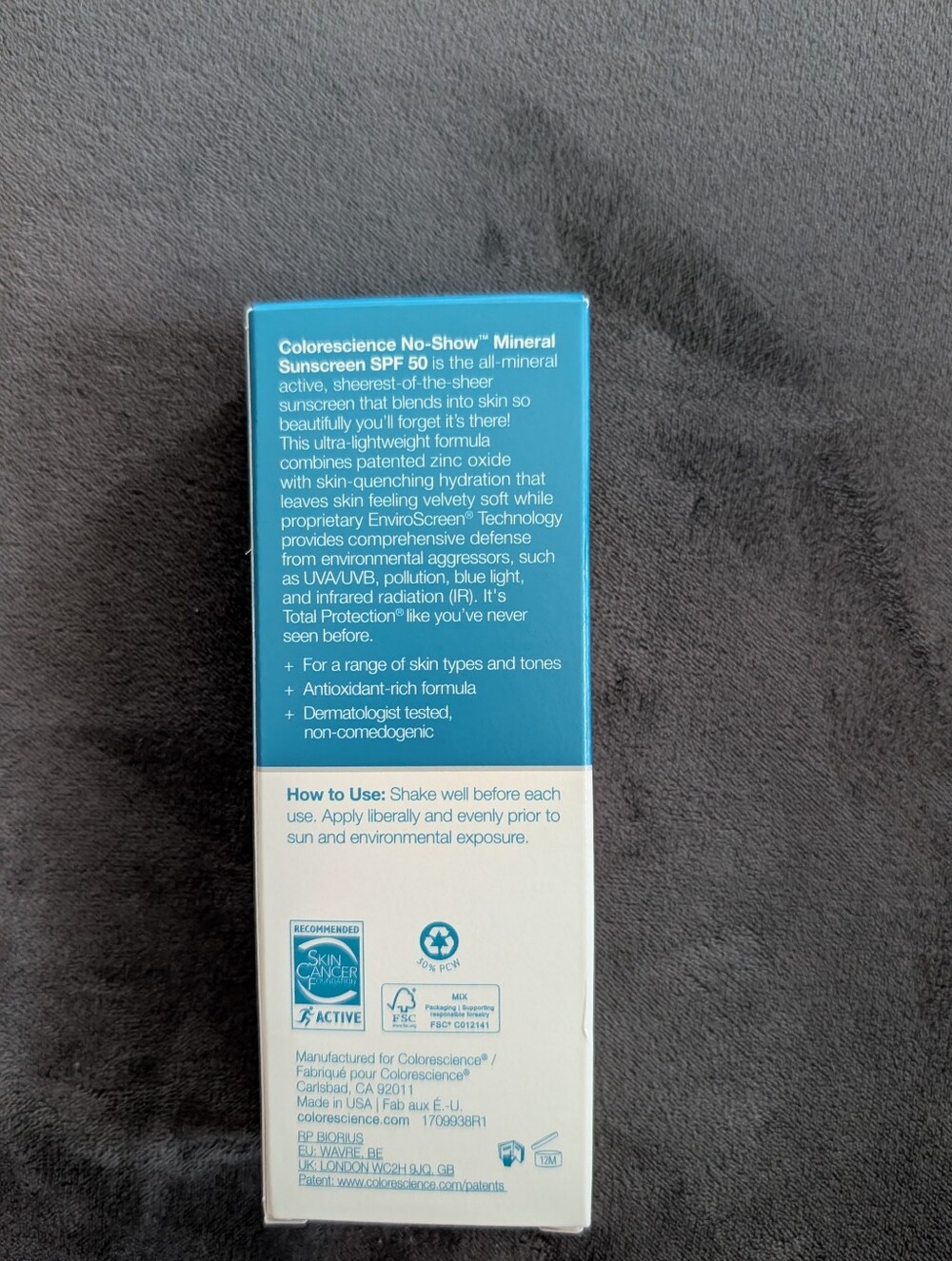 NEW Colorescience Total Protection No Show Mineral Sunscreen, SPF 50 - Picture 3 of 4